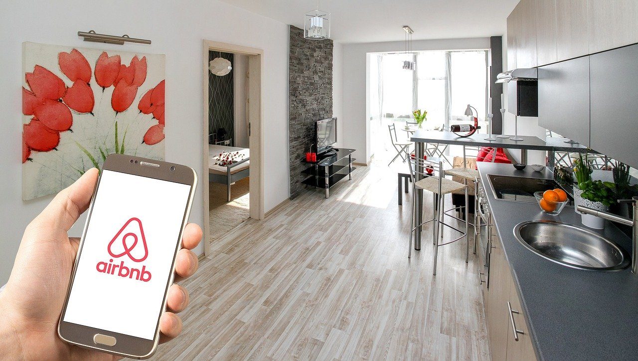 Airbnb cleaning service